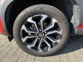 Toyota Yaris Cross (2024) thumbnail 9