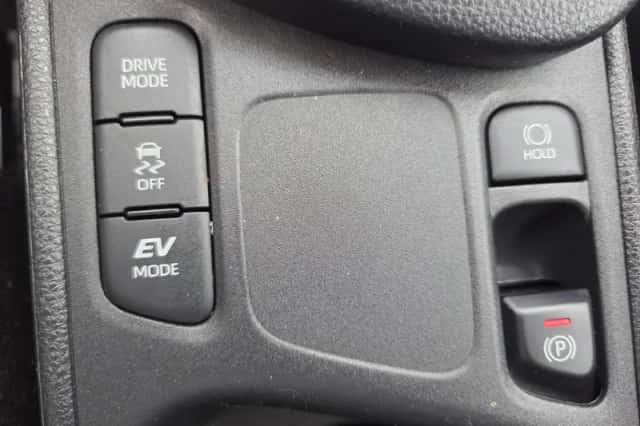 Toyota Yaris Cross (2023) thumbnail 23