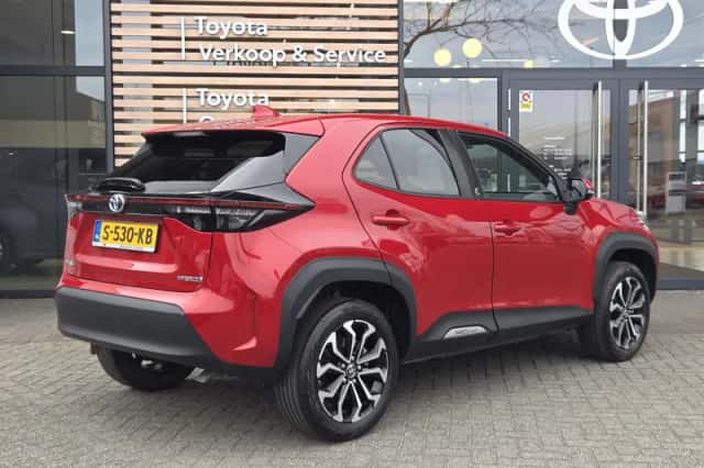 Toyota Yaris Cross (2023) thumbnail 5