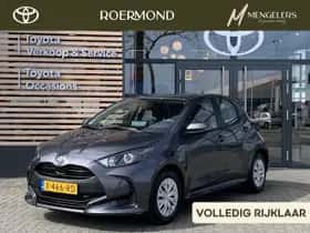 Toyota Yaris (2024) thumbnail 1