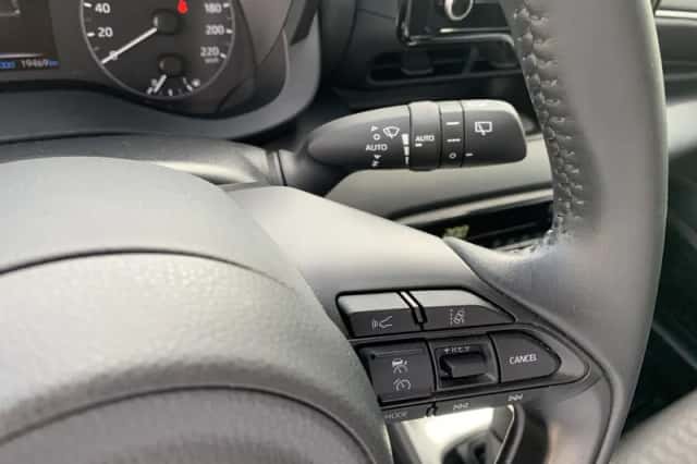 Toyota Yaris (2024) thumbnail 21