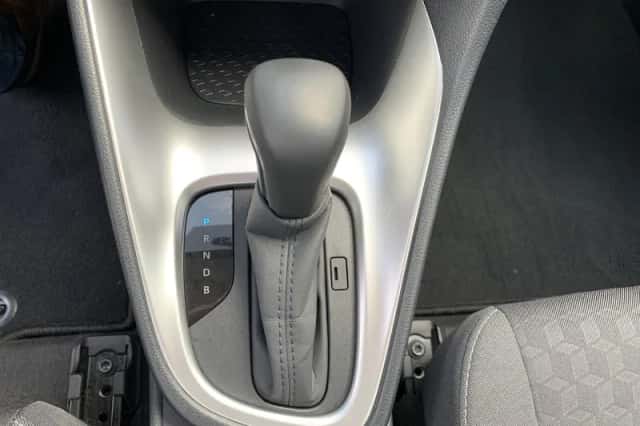 Toyota Yaris (2024) thumbnail 28