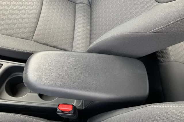 Toyota Yaris (2024) thumbnail 31