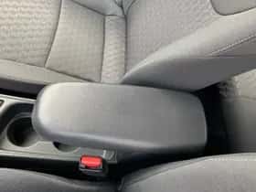 Toyota Yaris (2024) thumbnail 31