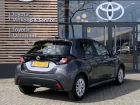 Toyota Yaris (2024) thumbnail 5