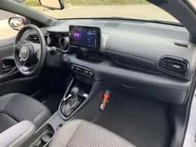 Toyota Yaris (2023) thumbnail 11