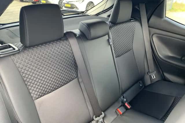 Toyota Yaris (2023) thumbnail 15