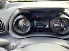 Toyota Yaris (2023) thumbnail 19