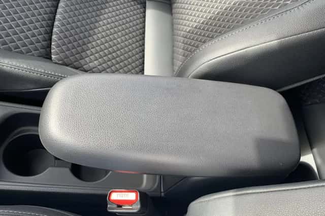 Toyota Yaris (2023) thumbnail 29