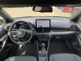 Toyota Yaris (2024) thumbnail 11