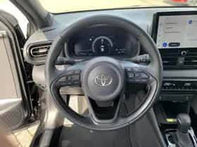 Toyota Yaris (2024) thumbnail 13