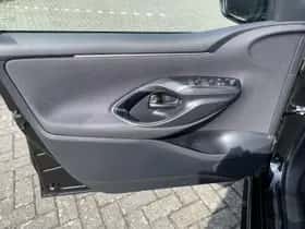 Toyota Yaris (2024) thumbnail 18
