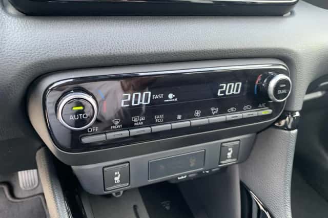 Toyota Yaris (2024) thumbnail 28