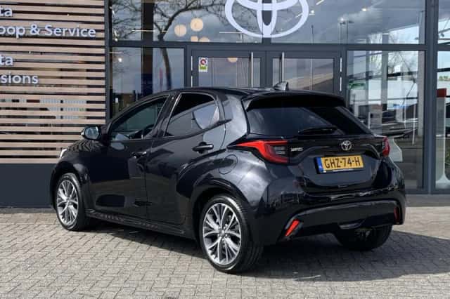 Toyota Yaris (2024) thumbnail 7