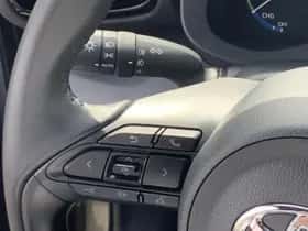 Toyota Yaris Cross (2024) thumbnail 18