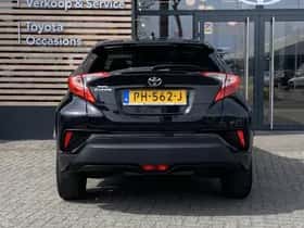 Toyota C-HR (2017) thumbnail 6