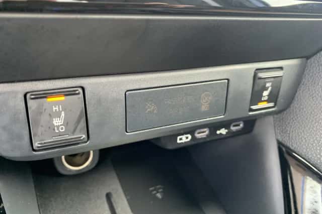 Toyota Yaris (2024) thumbnail 26