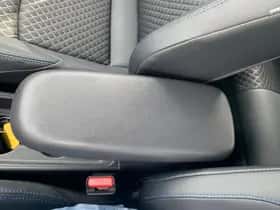 Toyota Yaris (2024) thumbnail 29