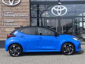 Toyota Yaris (2024) thumbnail 4
