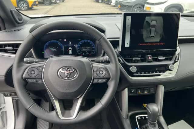 Toyota Corolla (2025) thumbnail 11