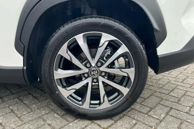 Toyota Corolla (2025) thumbnail 17
