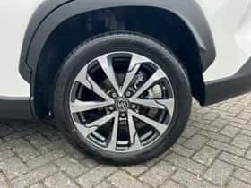 Toyota Corolla (2025) thumbnail 17