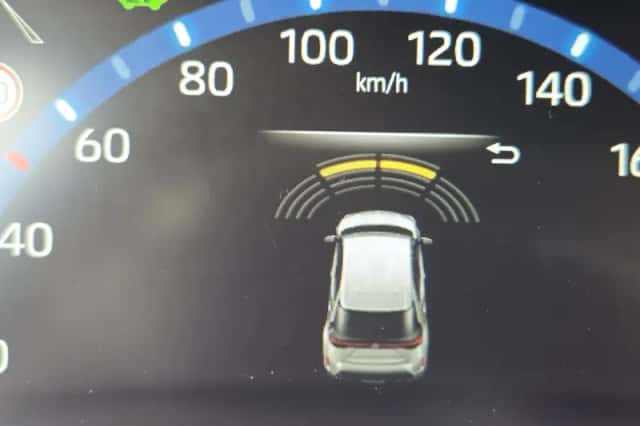 Toyota Yaris Cross (2023) thumbnail 11