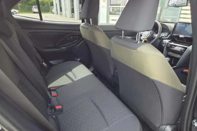 Toyota Yaris Cross (2023) thumbnail 21