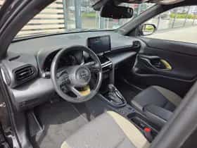 Toyota Yaris Cross (2023) thumbnail 7