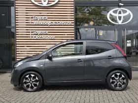 Toyota Aygo (2019) thumbnail 2