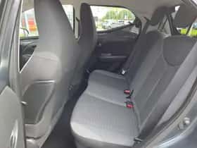 Toyota Aygo (2019) thumbnail 10