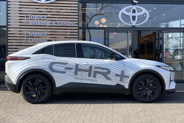Toyota C-HR+ (2026) thumbnail 4