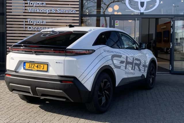 Toyota C-HR+ (2026) thumbnail 5