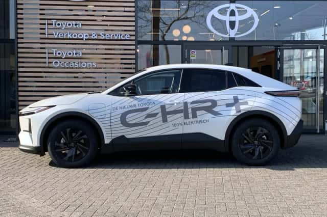 Toyota C-HR+ (2026) thumbnail 7