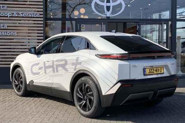 Toyota C-HR+ (2026) thumbnail 8