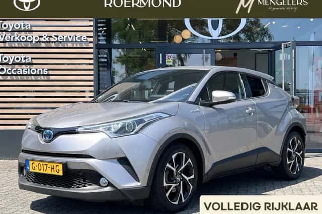 Toyota C-HR (2019) thumbnail 1