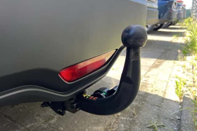 Toyota C-HR (2019) thumbnail 22