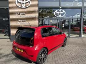 Volkswagen Up! (2019) thumbnail 5
