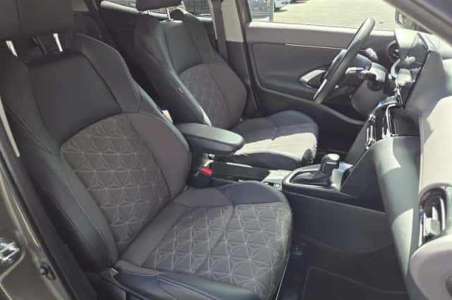 Toyota Yaris Cross (2021) thumbnail 11