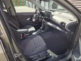 Toyota Yaris Cross (2021) thumbnail 12