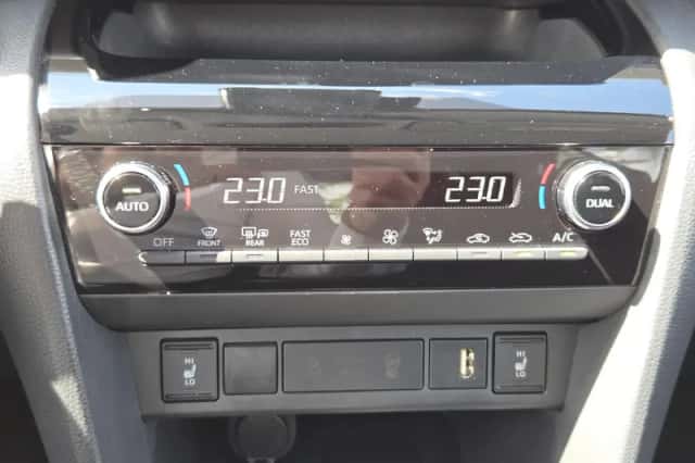 Toyota Yaris Cross (2021) thumbnail 16