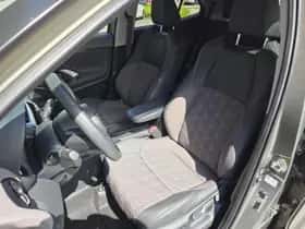 Toyota Yaris Cross (2021) thumbnail 8