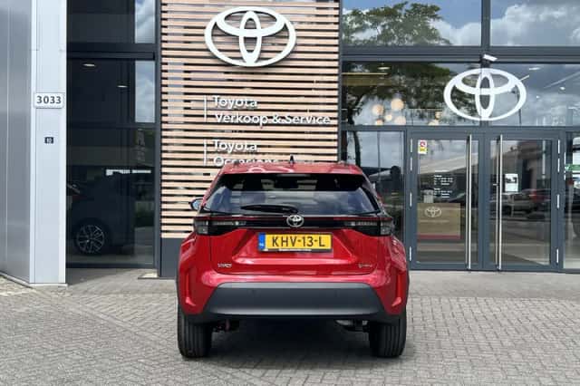 Toyota Yaris Cross (2026) thumbnail 3