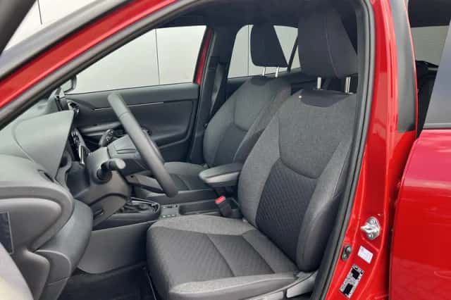 Toyota Yaris Cross (2026) thumbnail 9