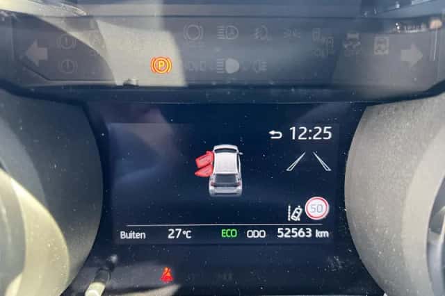 Toyota Yaris (2021) thumbnail 14
