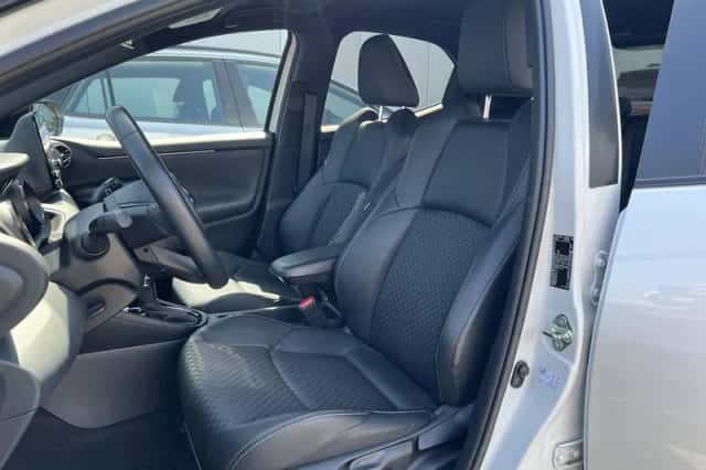 Toyota Yaris (2021) thumbnail 9