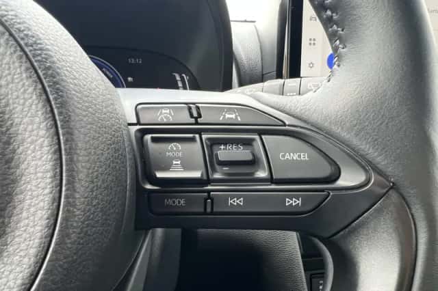 Toyota Yaris Cross (2025) thumbnail 16