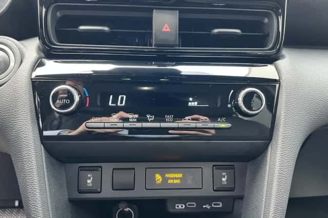 Toyota Yaris Cross (2025) thumbnail 19