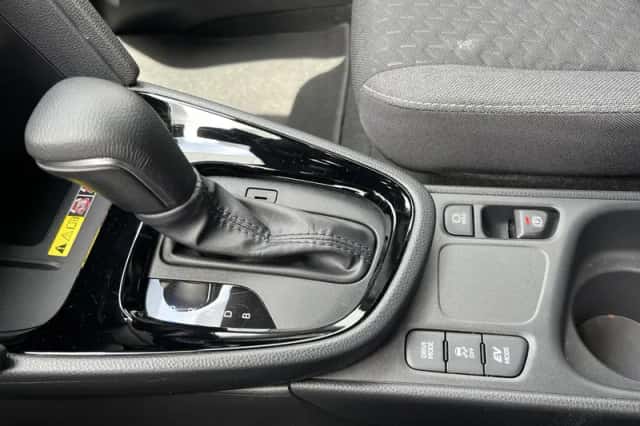 Toyota Yaris Cross (2025) thumbnail 21