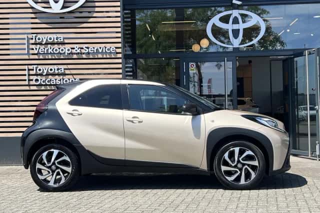 Toyota Aygo X (2024) thumbnail 6